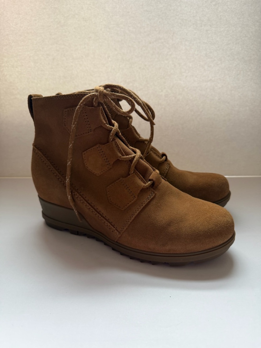 Sorel Women's Lace-Up Suede Ankle Booties in Chestnut Brown